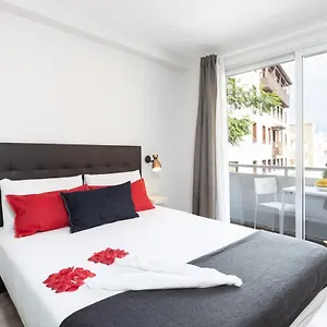 home2book-charming-apartment-puerto-de-la-cruz-103.tenerifehoteles.net/