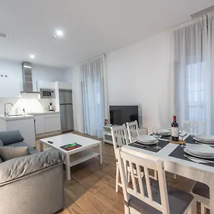 apartamentos-santa-maria-15.hotelsincadiz.net/