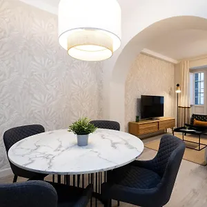 cozy-apartment-in-the-heart-of-malaga-bj.es-andalucia.com/